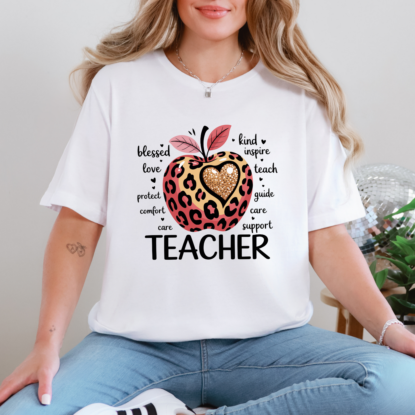 Teacher Apple Graphic Tee